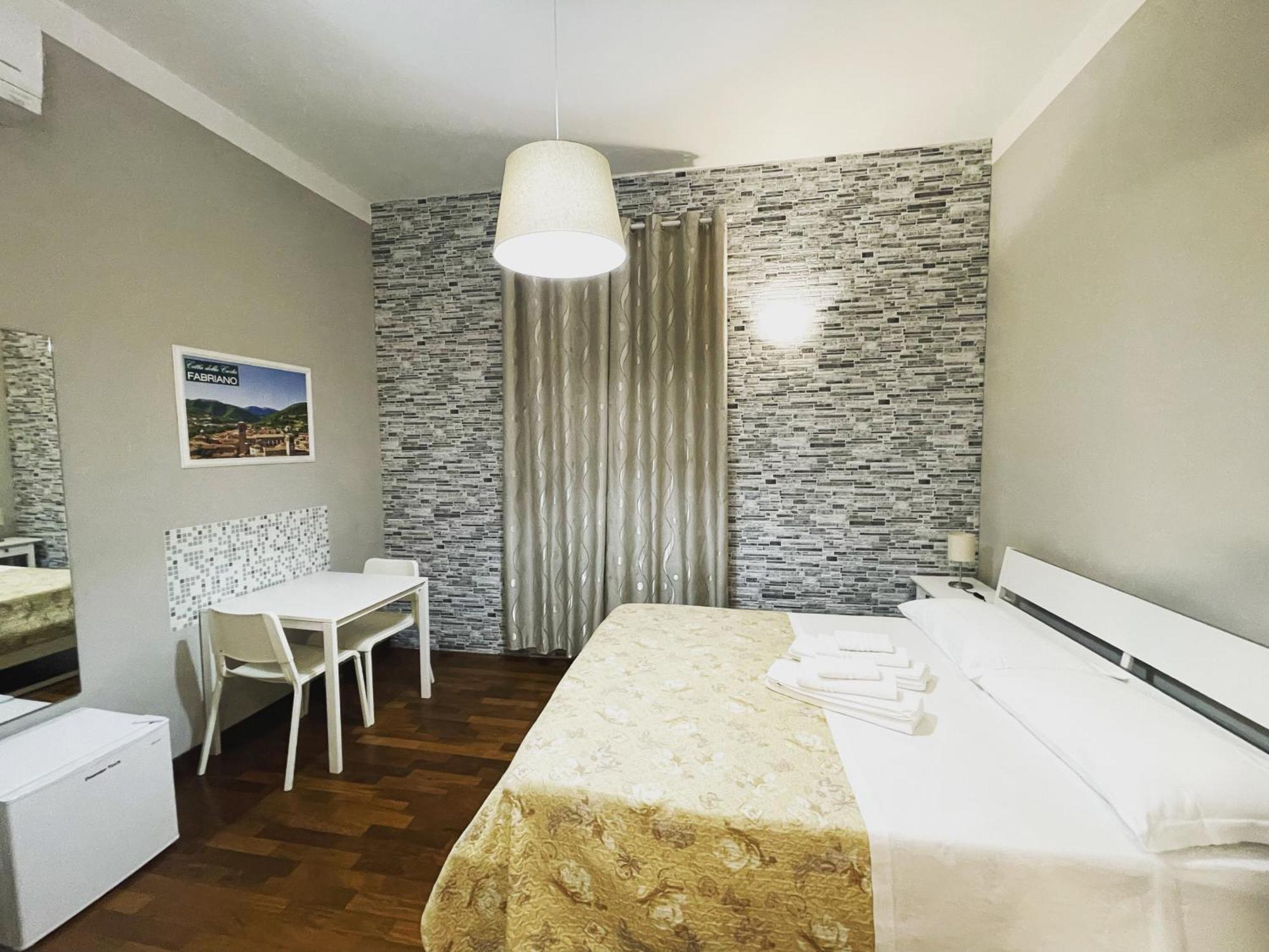 Rooms & Breakfast La Filigrana Fabriano Exterior photo